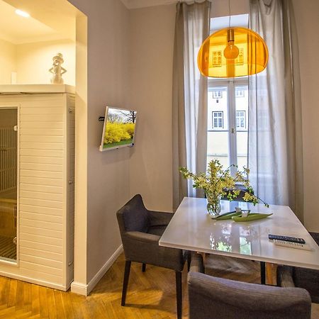 Vojtesska Apartment By Ruterra Praag Buitenkant foto