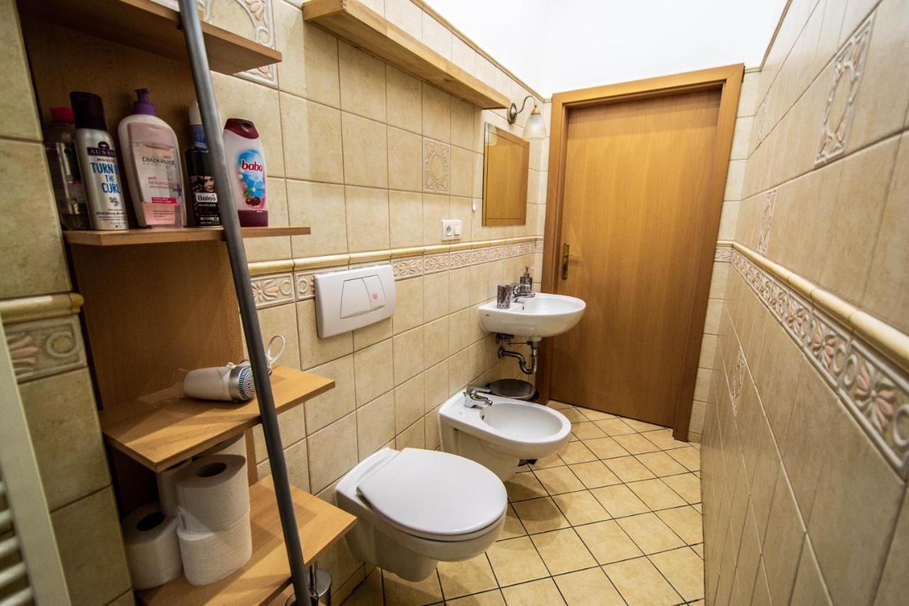 Vojtesska Apartment By Ruterra Praag Buitenkant foto