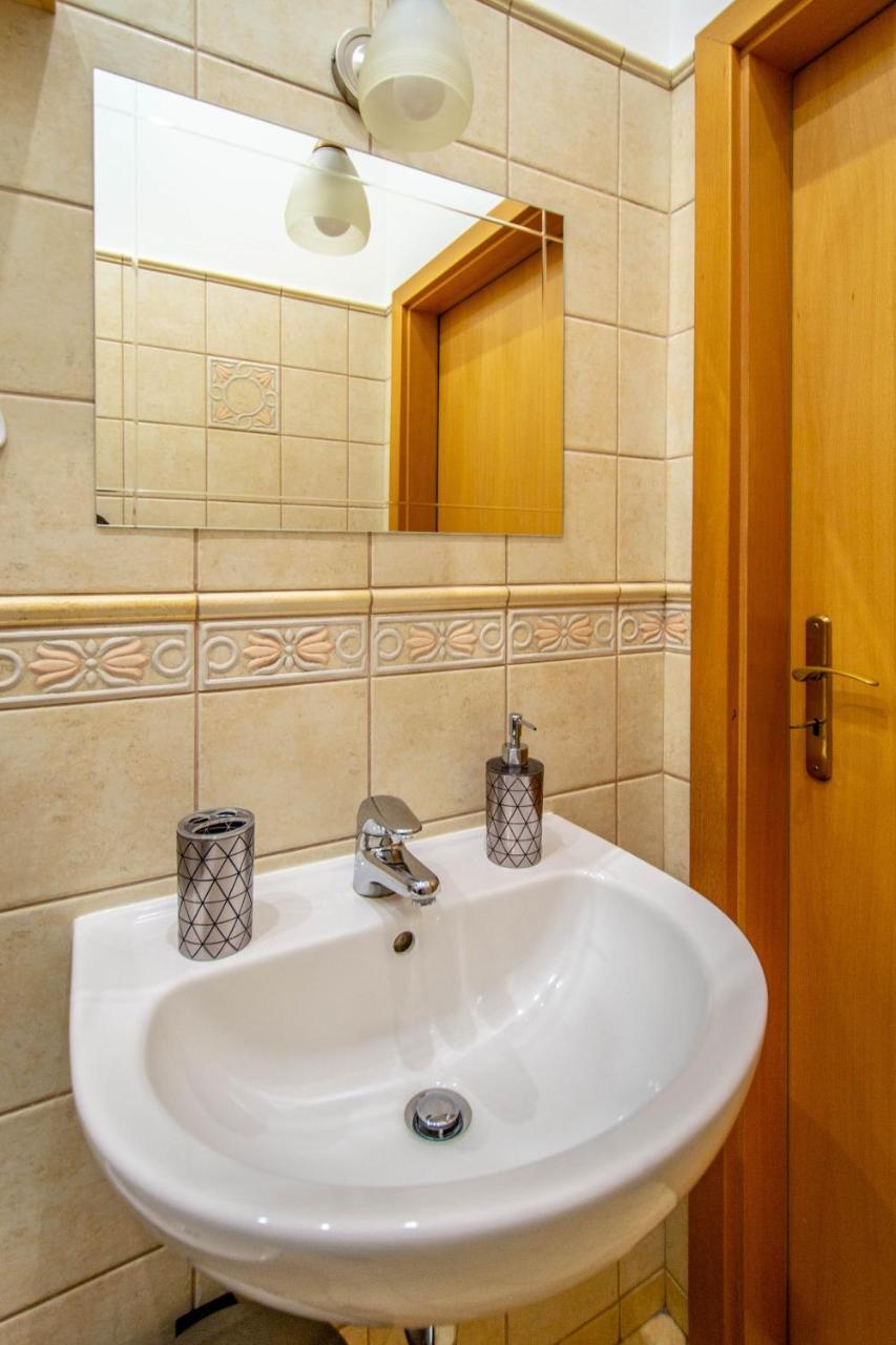 Vojtesska Apartment By Ruterra Praag Buitenkant foto